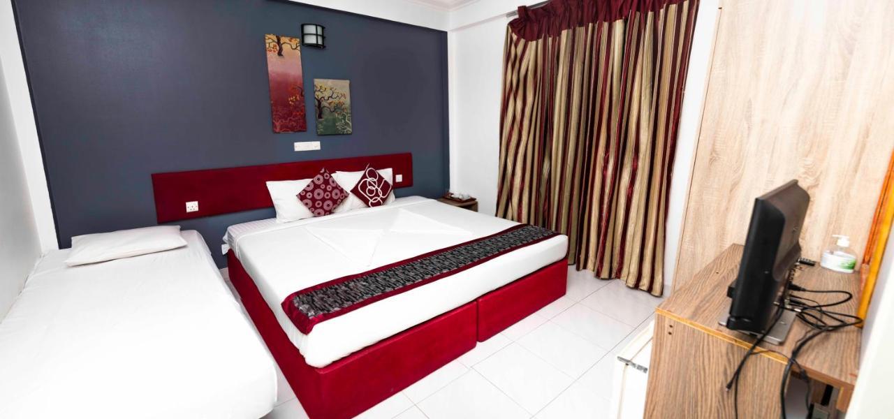 The G Ten Holiday Inn Hulhumale Exterior foto